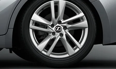 Lexus IS300H базовая (AVE30)