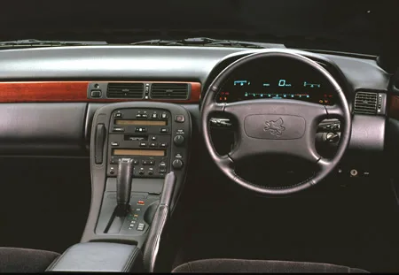 Toyota Soarer 4.0GT-L (UZZ32)