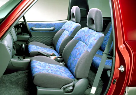 Toyota RAV4J J (SXA10C)