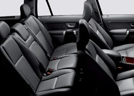 Volvo XC90 V8 TE (CB8444AW)