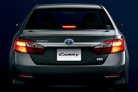 Toyota Camry HYBRID LEATHER PACKAGE (AVV50)