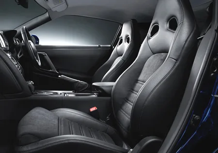 Nissan Gtr PURE EDITION (R35)
