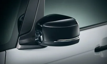 Honda Nbox Custom TURBO BLACK STYLE (JF6)