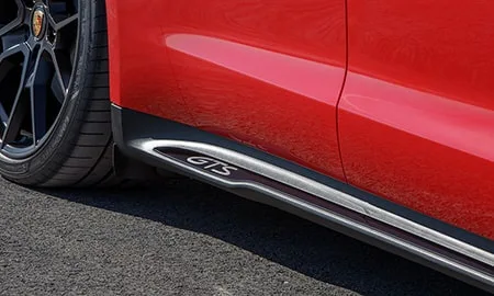 Porsche Taycan GTS (J1NA1C / J1NE)