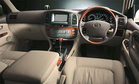 Toyota Land Cruiser 100 VX (UZJ100W)