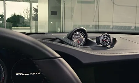 Porsche 911 EDITION 50 YEARS PORSCHE DESIGN (992NC2 / 992PA2)