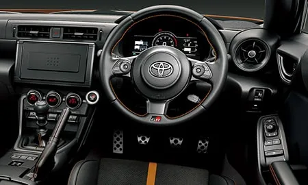 Toyota GR86 RZ 10TH ANNIVERSARY LIMITED (ZN8)