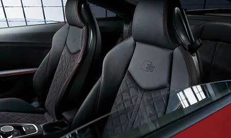 Audi TT Coupe S LINE COMPETITION (FVCHHF)