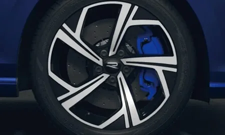 Volkswagen Golf R ADVANCE (CDDNFF)