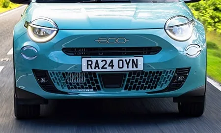 Fiat 600 Hybrid BASE GRADE (FH1FIM)