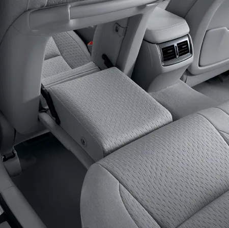Toyota Crown ROYAL SALOON SPECIAL NAVI PACKAGE (GRS200)