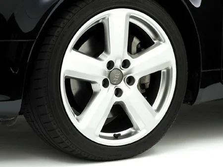Audi A4 Avant 2.0 ATTRACTION LUXURY LINE (8EALT)