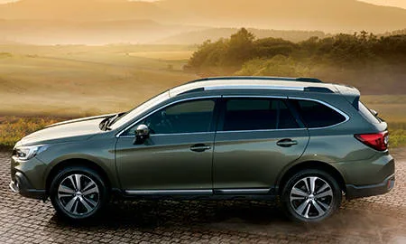Subaru Legacy Outback LIMITED (BS9)