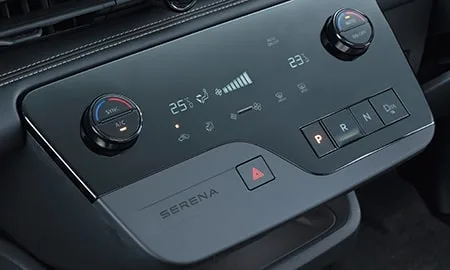 Nissan Serena HIGHWAY STAR V (FNC28)