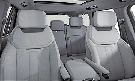 Land Rover Range Rover SV LAUNCH EDITION SV INTREPID P530 STANDARD WHEELBASE (LK9447B / LKB34A / LKB447B)