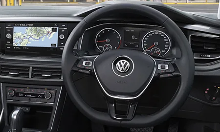 Volkswagen Polo TSI HIGHLINE (AWCHZ)