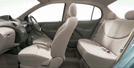 Toyota Platz 1.5F (NCP12)