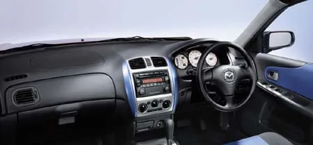 Mazda Familia Swagon SPORT20 (BJFW)