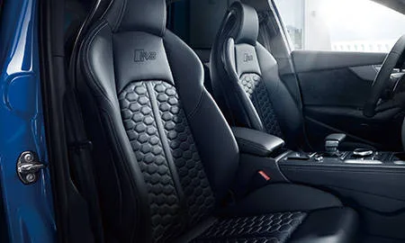Audi RS4 Avant BASE GRADE (8WDECF)