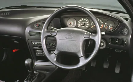 Toyota Corolla Levin SJ (AE101)