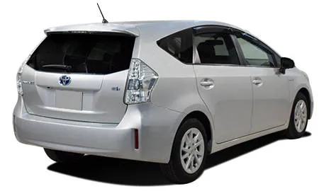 Toyota Prius Alpha S (ZVW41W)