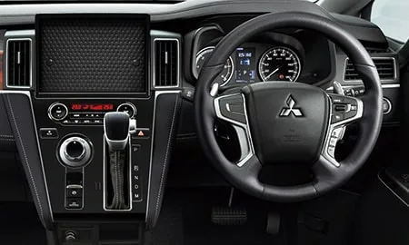 Mitsubishi Delica D5 P (CV1W)
