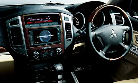Mitsubishi Pajero LONG SUPER EXCEED (V98W)