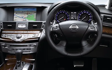 Nissan Fuga Hybrid A PACKAGE (HY51)