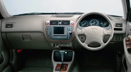 Honda Domani 15E (MB3)