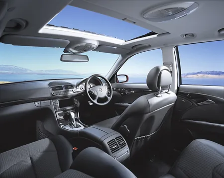 Mercedes Benz Eclass Stationwagon E240 STATIONWAGON (211261 / 211265C / 211282)