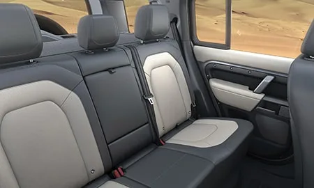 Land Rover Defender 110 EASTNOR EDITION (LE72WAB)