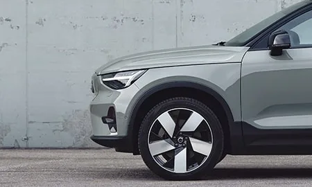 Volvo XC40 Recharge RECHARGE ULTIMATE TWIN MOTOR (XE400AXCE / XE400FXCE)