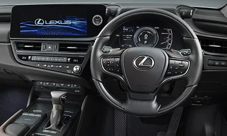 Lexus ES300H VERSION L (AXZH11)