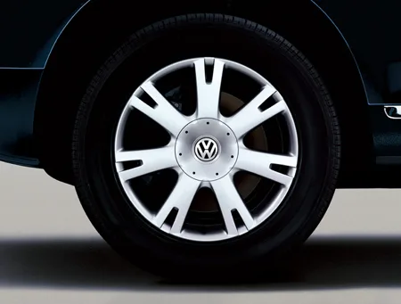 Volkswagen Touareg V8 STOLZ (7LAXQA / 7LBMVA)
