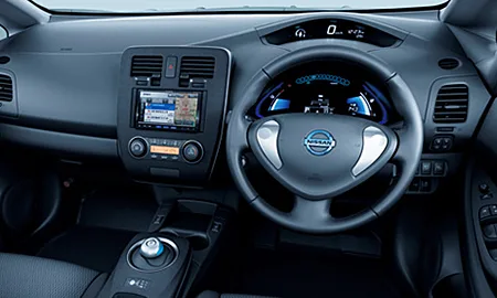 Nissan Leaf S (AZE0)