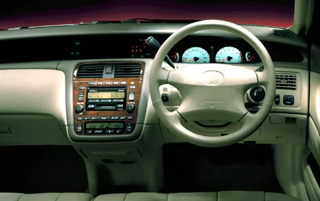 Toyota Pronard 3.0L (MCX20)