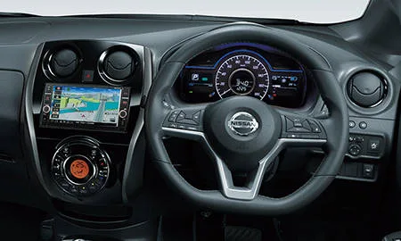 Nissan Note E-POWER MEDALIST BLACK ARROW (HE12)