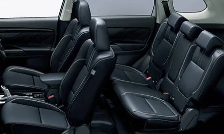 Mitsubishi Outlander Phev G PREMIUM PACKAGE (GG2W)