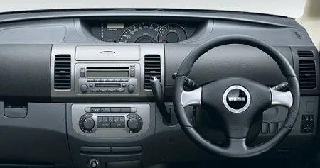 Daihatsu Tanto CUSTOM L (L360S)