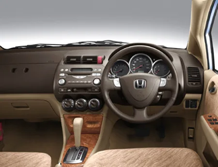Honda Fit Aria 1.5W (GD8)