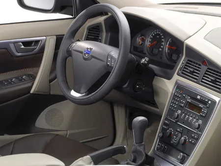 Volvo XC70 2.5T (SB5254AWL)
