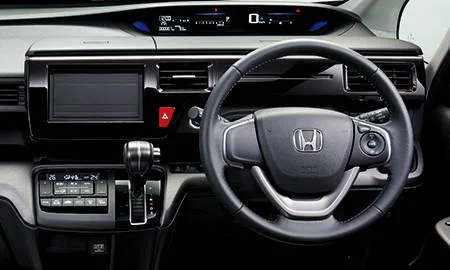 Honda Stepwagon Spada SPADA (RP3)