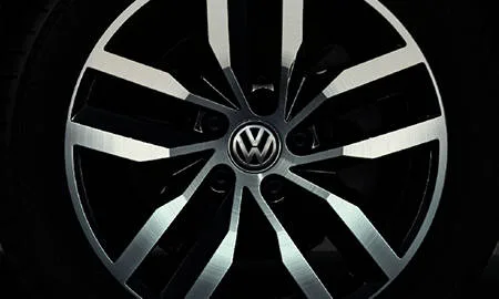 Volkswagen Golf DYNAUDIO EDITION (AUCJZ / AUCPT)