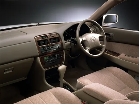 Toyota Vista VX (SV40)