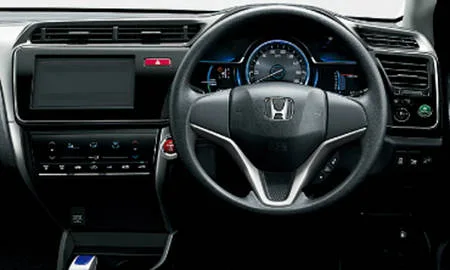 Honda Grace HYBRID DX (GM4 / GM5)