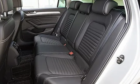Volkswagen Passat Gte Variant BASE GRADE (3CDGE)