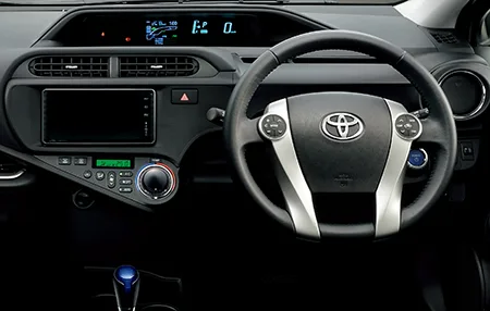 Toyota Aqua G BLACK SOFT LEATHER SELECTION (NHP10)