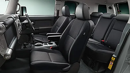 Toyota FJ Cruiser OFFROAD PACKAGE (GSJ15W)
