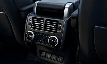 Land Rover Discovery S D300 (LR3WB)