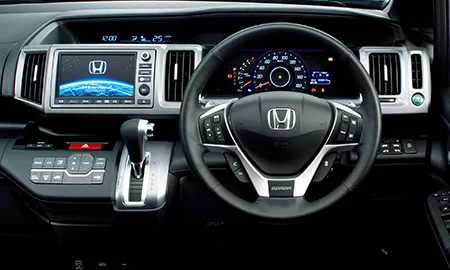 Honda Stepwagon Spada ZI (RK6)